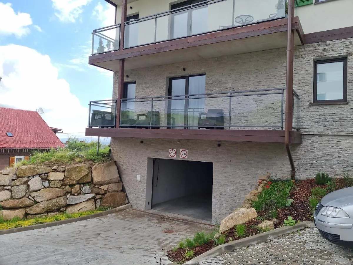Apartament Szmaragdowy W Karpatia - 5D Apartamenty Karpacz 0*,  Polsko